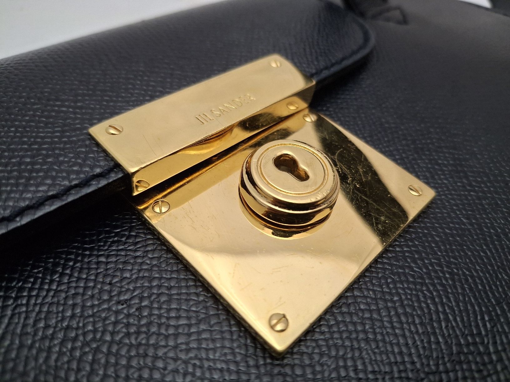 Jil Sander Sacs femmes: Jil Sander Handtasche dunkelblau Leder – D'occasion à Fislisbach par HurtiBrocki 5