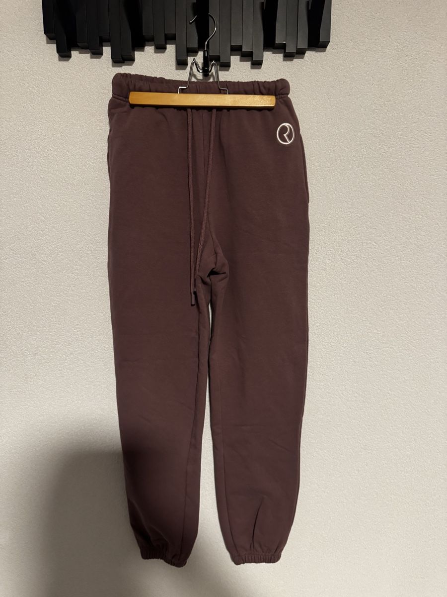 Lotti di vestiti: Ensemble jogging- Rare beauty  – Usato da Bulle venduto da lcaroni 5
