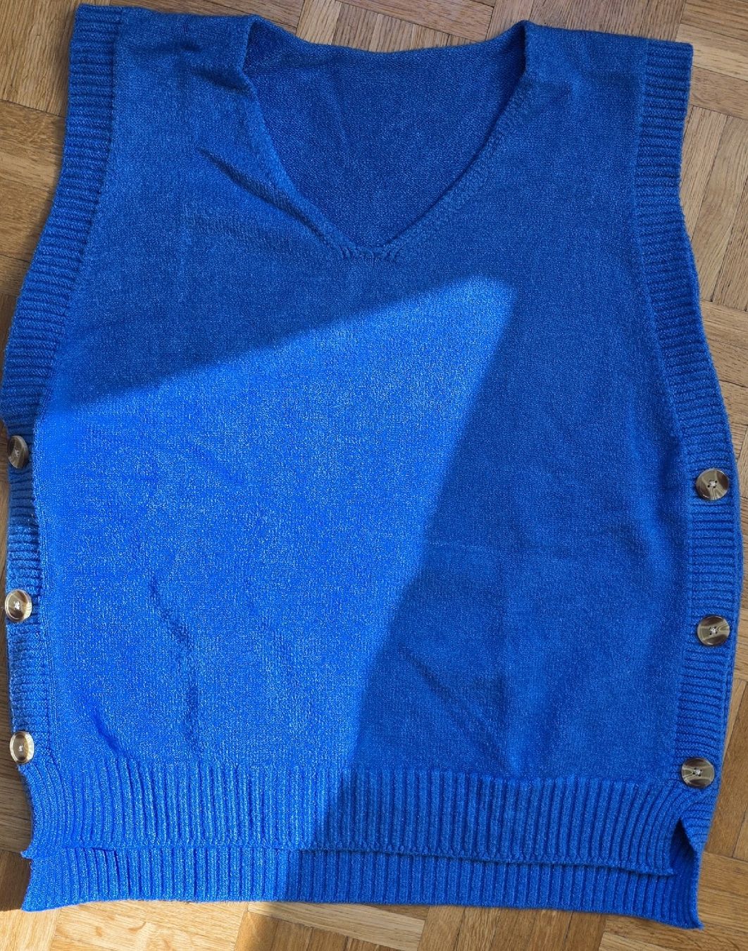 Pullover & Sweatshirts: Pull Sans Manche bleu XL – Gebraucht aus Yverdon-les-Bains von van_dq65 2