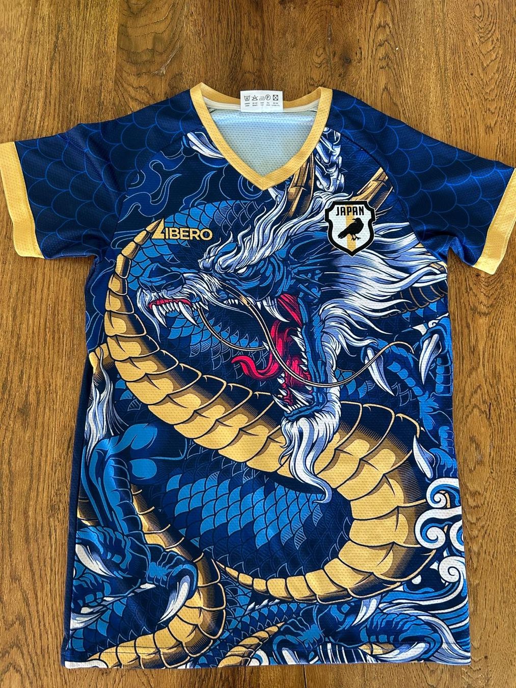 Canottiere & Pantaloni: Japan Concept Jersey - Maya Yoshida - XS – Usato da Cham venduto da 9inches