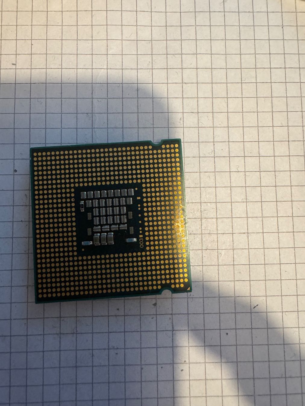 Intel PC: Intel Xeon 3040 @ 1.86GHz – Usato da Adliswil venduto da Busys 1
