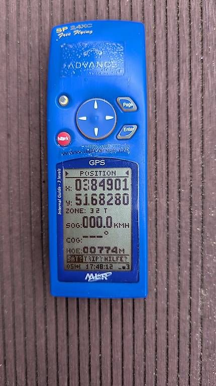 Navigatori: Navigationsgerät MLR XC24 – Usato da Därstetten venduto da Badewanne2 1