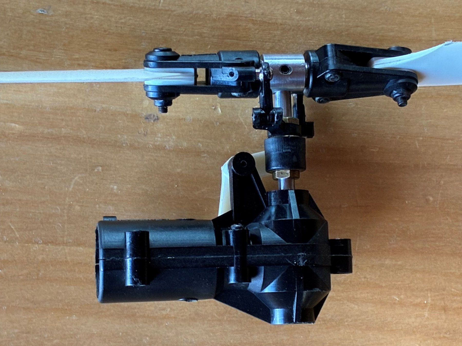 Kyosho RC Modellbau: Kyosho 30 Heckrotor – Gebraucht aus Grub AR von Lindau09 1