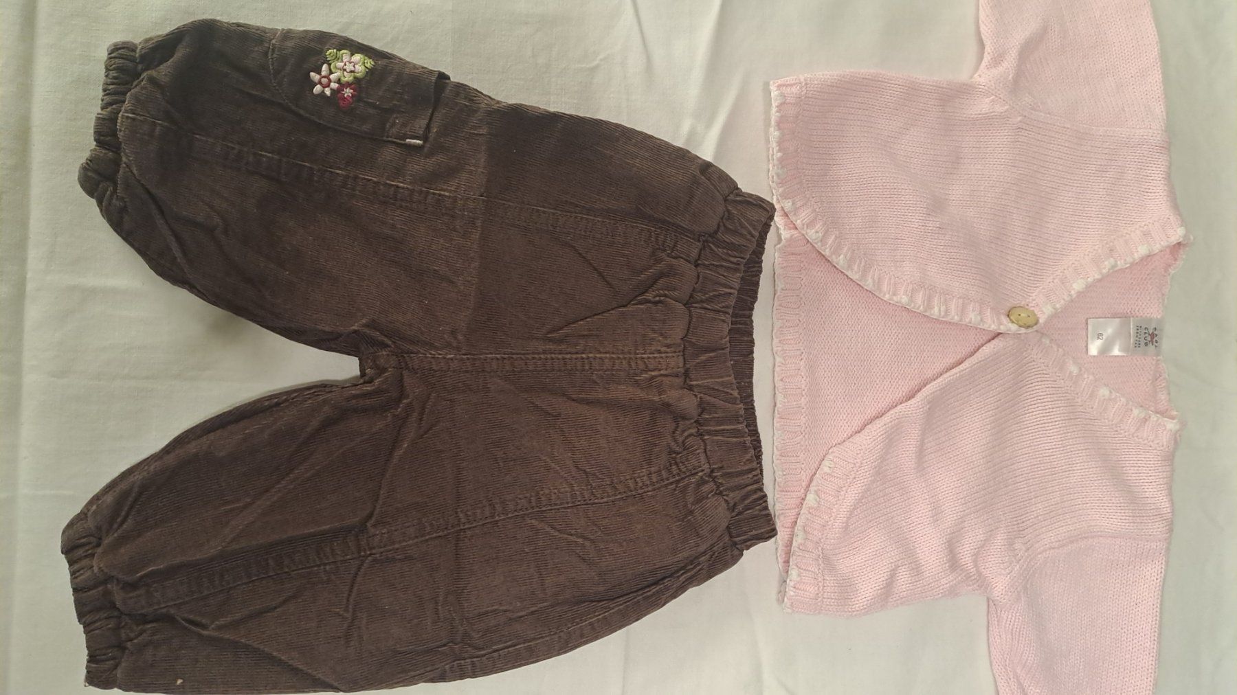 C&A Pantaloni: Ensemble pantalon + jacket pour fille Taille 62 – Nuovo (secondo la descrizione) da Le Noirmont venduto da sportboutique 1
