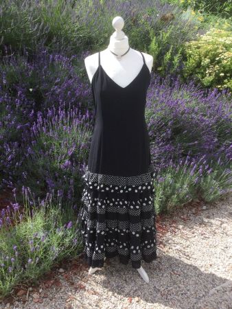 Longue Robe à pois noir & blanc, taille 38, NEUF