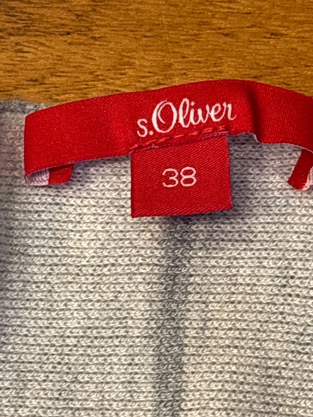 S.Oliver Maglioni & Felpe: s.Oliver Strickpullover, Gr. 38, Grau, Top Zustand! – Usato da Guntershausen venduto da Herbie8357 1