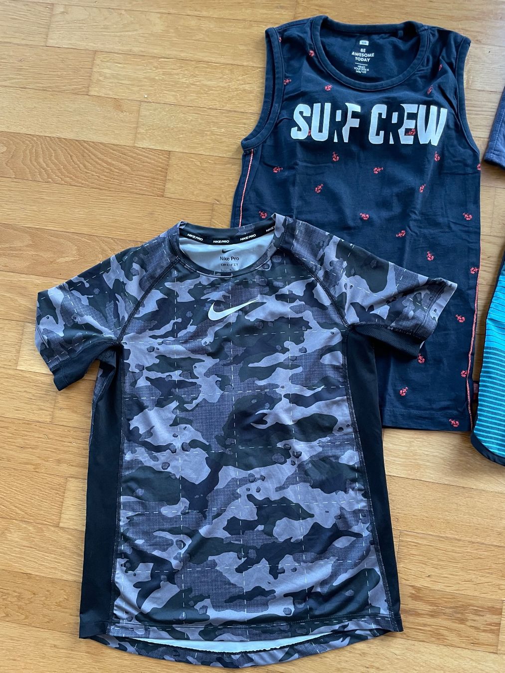 Lotti & Set di vestiti: Sommer Kleiderset Gr. 146 – Usato da Jona venduto da Eve10 1