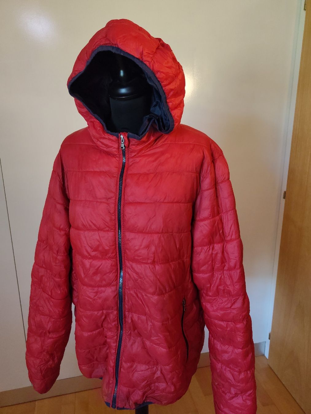 Jacken: Veste doudoune rouge, taille 52 – Gebraucht aus St-Imier von Isatys89 2