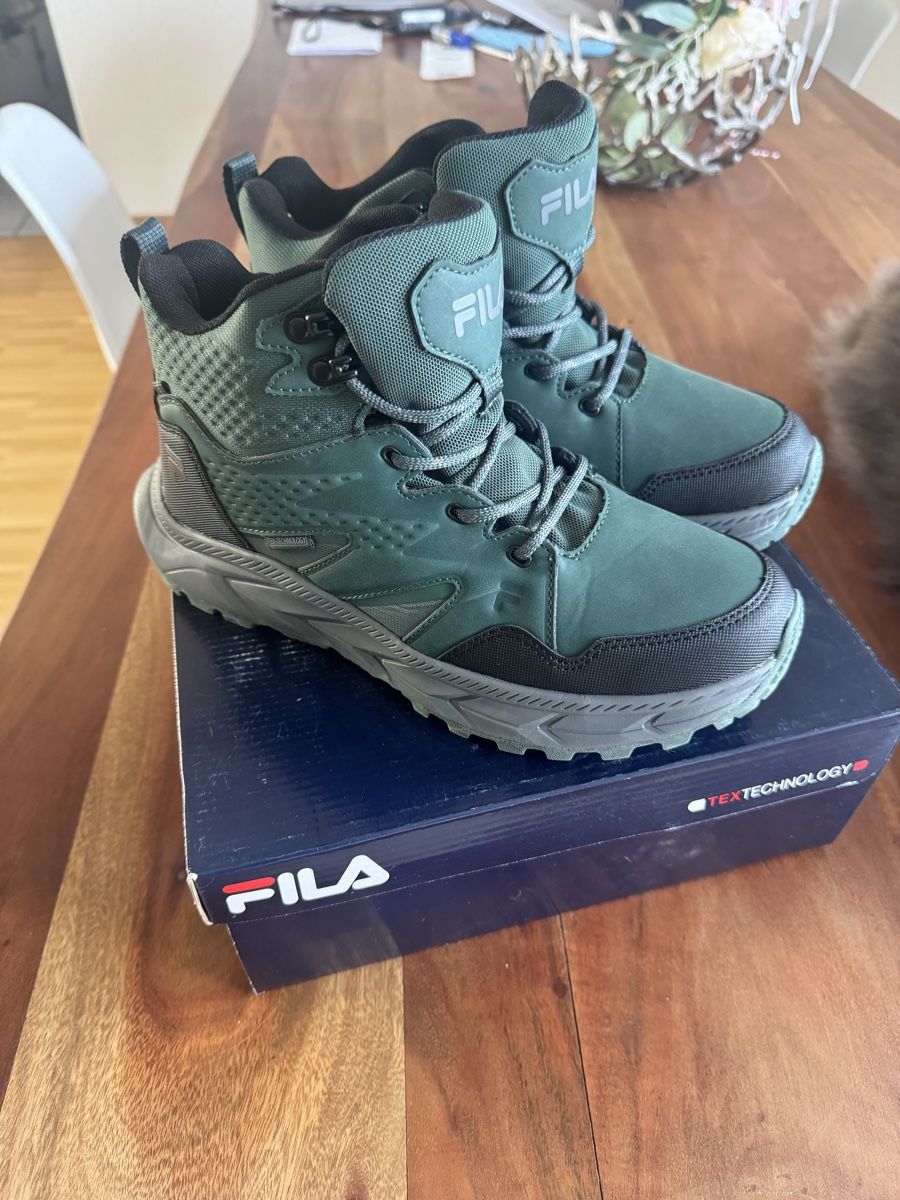 Chaussures hommes: Fila Wanderschuhe Grösse 39 neu mit Karton – Neuf avec emballage d'origine à St. Gallen par Popolone26 3