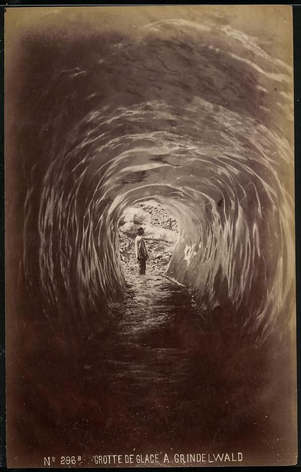 Fotografie & Manifesti: Fotografie Grindelwald, Grotte de Glace  – Usato da Berlin venduto da bartko-reher