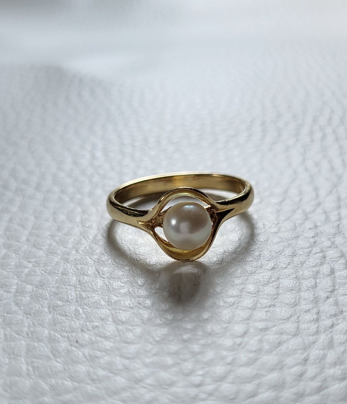 Ringe: 18 Karat 750 Gold Ring Mit Perle – Gebraucht aus Wald ZH von Dasilver 8