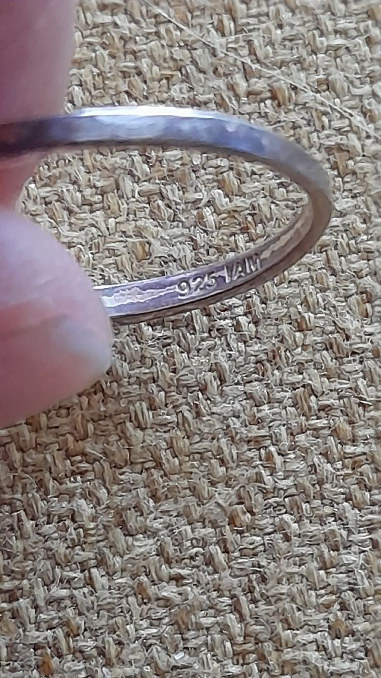 Anelli: Anello in argento 925 con pietre – Usato da Lugano venduto da ann_5w7n 1