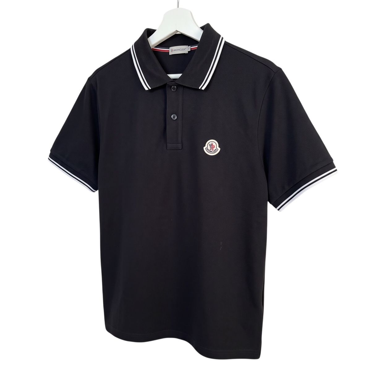 Moncler Magliette Polo: Polo Moncler  – Nuovo (secondo la descrizione) da Plan-Les-Ouates venduto da Loved_Panda_Clothing