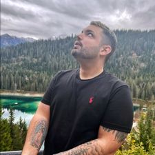 Profile image of Carlooo222