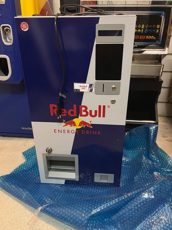 Seltener Red Bull Getränkeautomat (Neu (gemäss Beschreibung)) in Zug ...