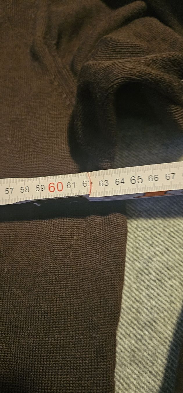 Lacoste Maglioni & Felpe: Lacoste Wollpullover, Herrenpullover, Top Zustand, Grösse XL – Nuovo (secondo la descrizione) da Riedikon venduto da Winter21. 3