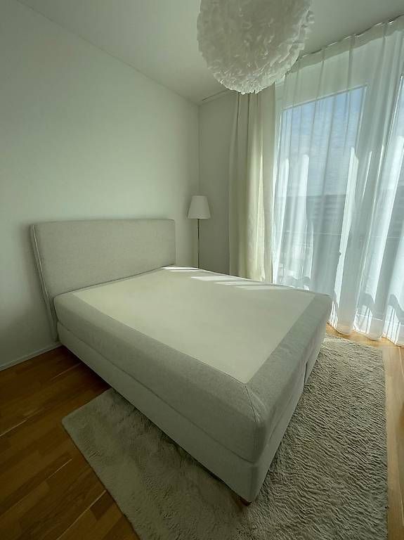 Lits: BOXSPRINGBETT HELLGRAU IKEA DUNVIK 160X200 – D'occasion à Basel par aam_2td7