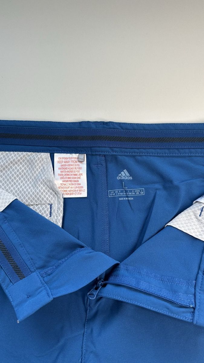 Adidas Pantaloni: Adidas Golf Sommer Shorts Gr. 164cm – Usato da Frenkendorf venduto da Maxi2019 4