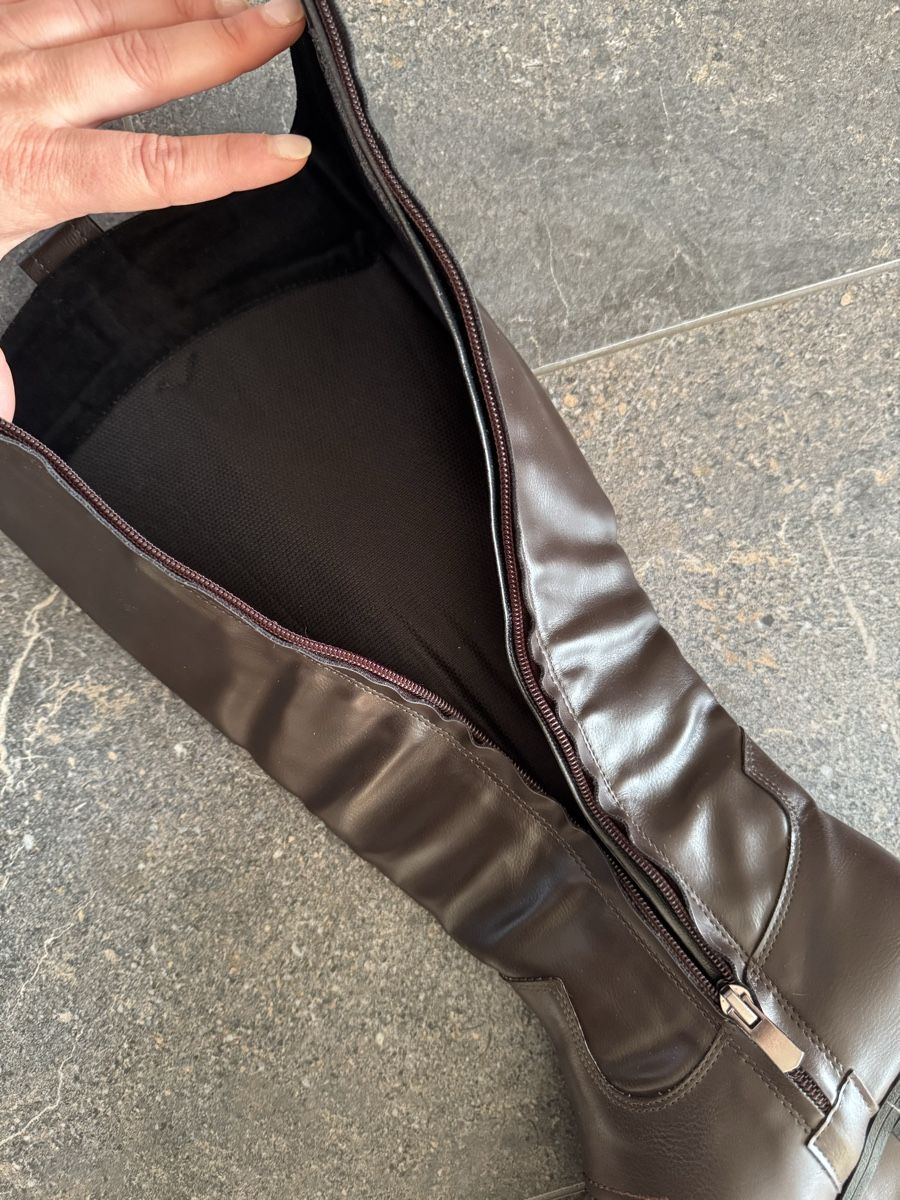 Scarpe da donna: Eleganter Stiefel – Usato da Effretikon venduto da Lunaaa_ 9