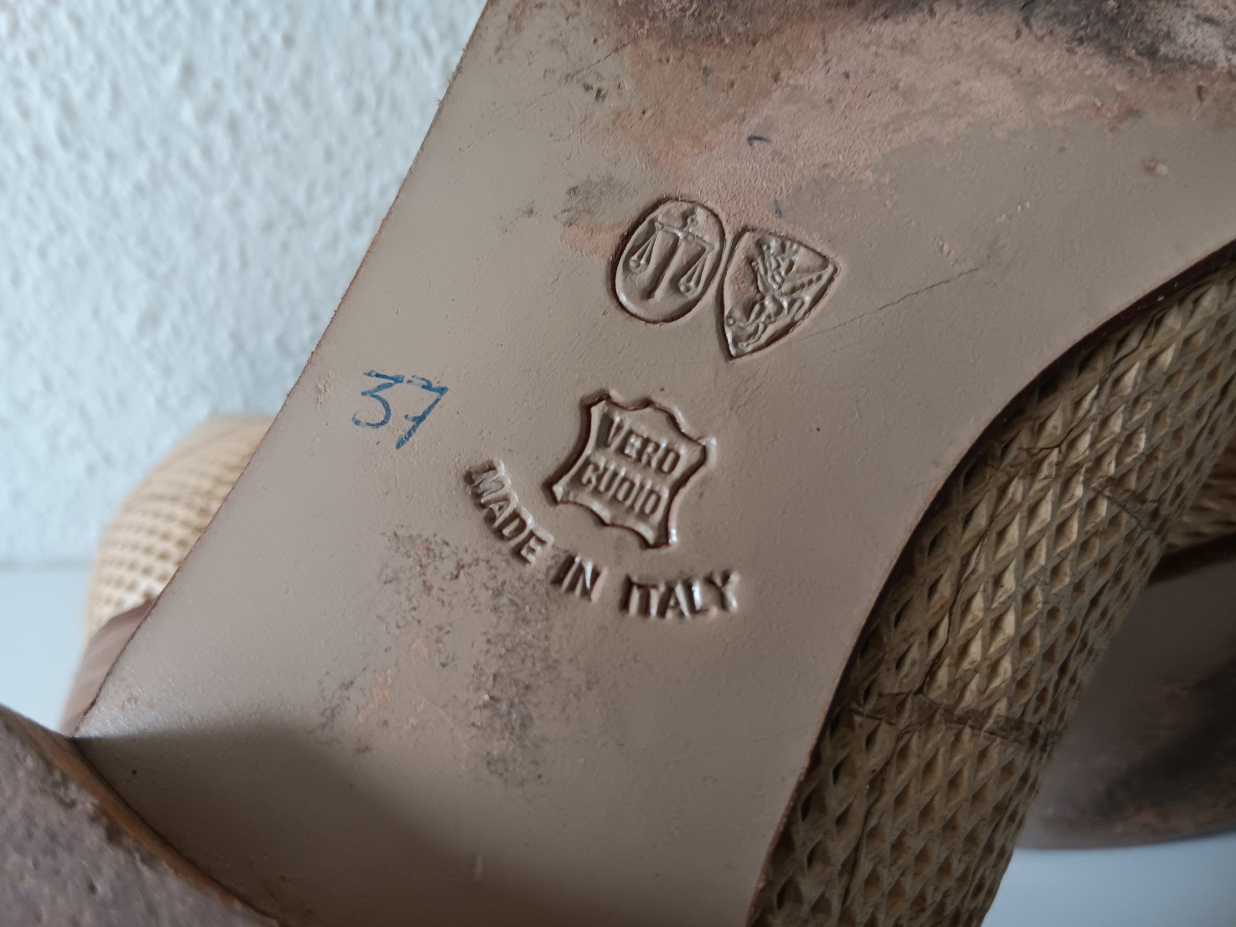 Scarpe da donna: VIERI DESIDERATO Chaussures / Schuhe pointure / Nummer 37 – Usato da Cossonay-ville venduto da Super-Price-Quality 8
