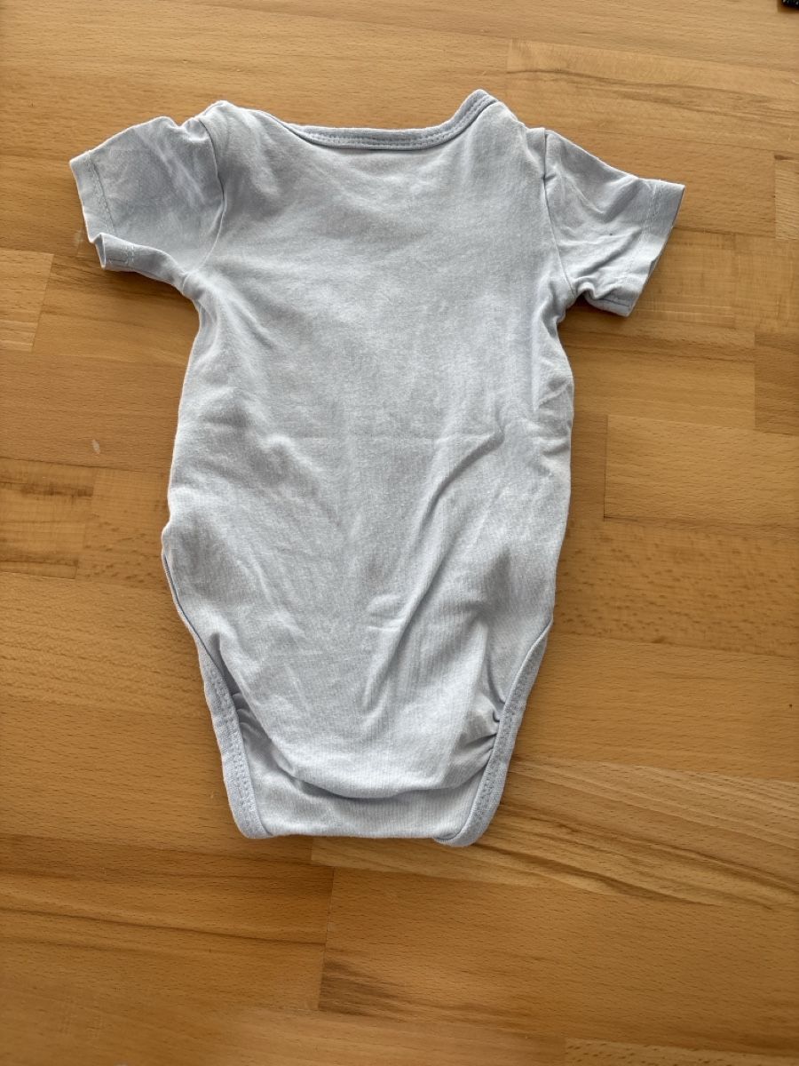 Migros Biancheria intima: Body kurzarm Grösse 62/68 mit Kuhmotiv, – Usato da Niederrohrdorf venduto da 92Fischli 1