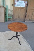 Beizentisch Nuss 72 rund Antik mit Gussfuss Horgen