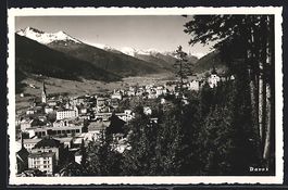 AK Davos, Ortsansicht vom Wald aus