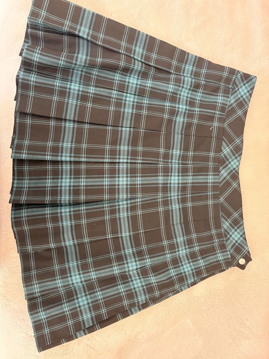 H&M Gonne: Jupe à carreaux H&M Divided Taille 40 – Nuovo (secondo la descrizione) da Vésenaz venduto da gau_v6pf