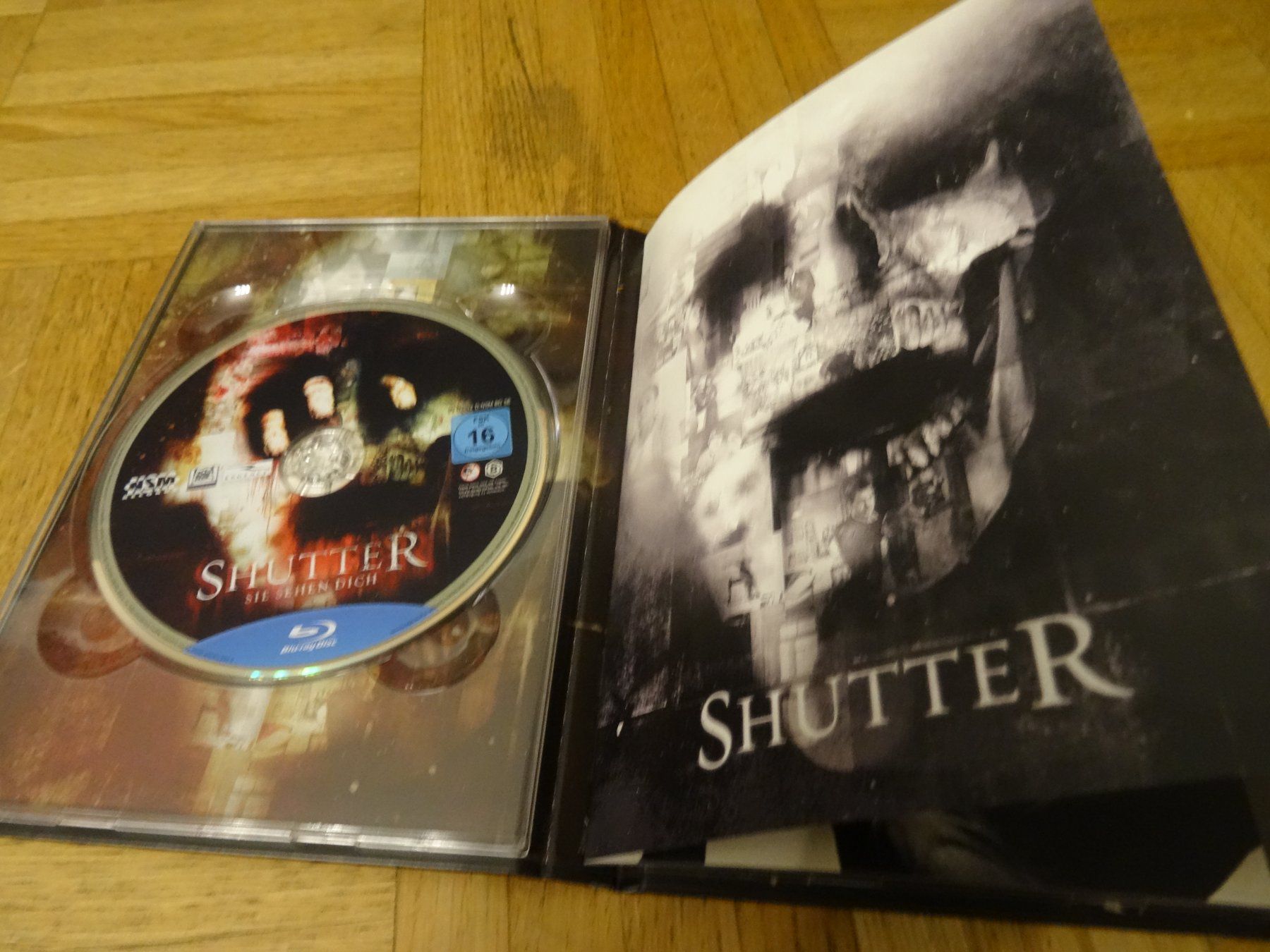 Tutti i DVDs: Shutter - Sie sehen dich MEDIABOOK BLU-RAY – Usato da Olten venduto da Disc-Verkauf 1