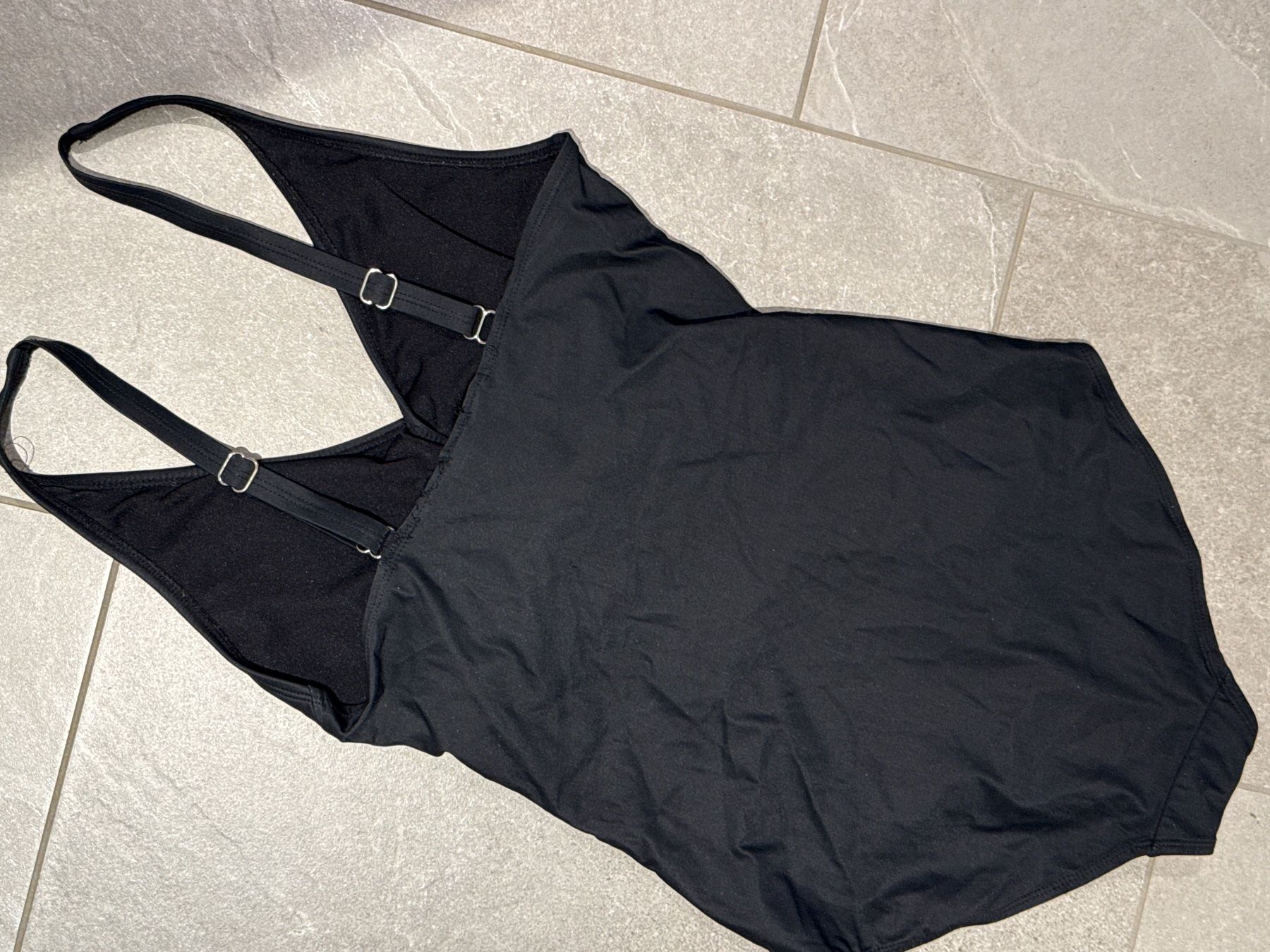 Maillots de bain & Bikinis: Badeanzug Grösse 40 – D'occasion à Amriswil par used2use 1