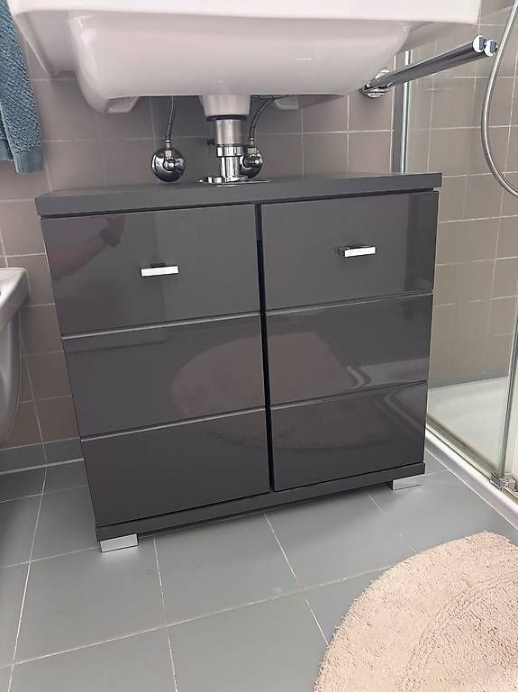 Badezimmermöbel: Waschbeckenschrank – Gebraucht aus Dübendorf von pau_2sq6 3