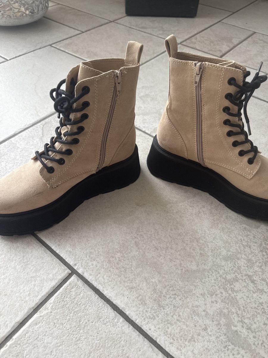 Damenschuhe: Schuhe Gr.36-37 – Gebraucht aus Waltenschwil von lina-04 1