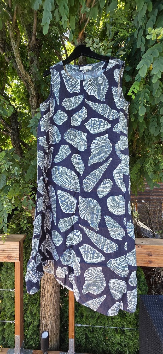 Robes: Kleid aus Leinen – Neuf (Voir description) à Mühlethurnen par sabrina14