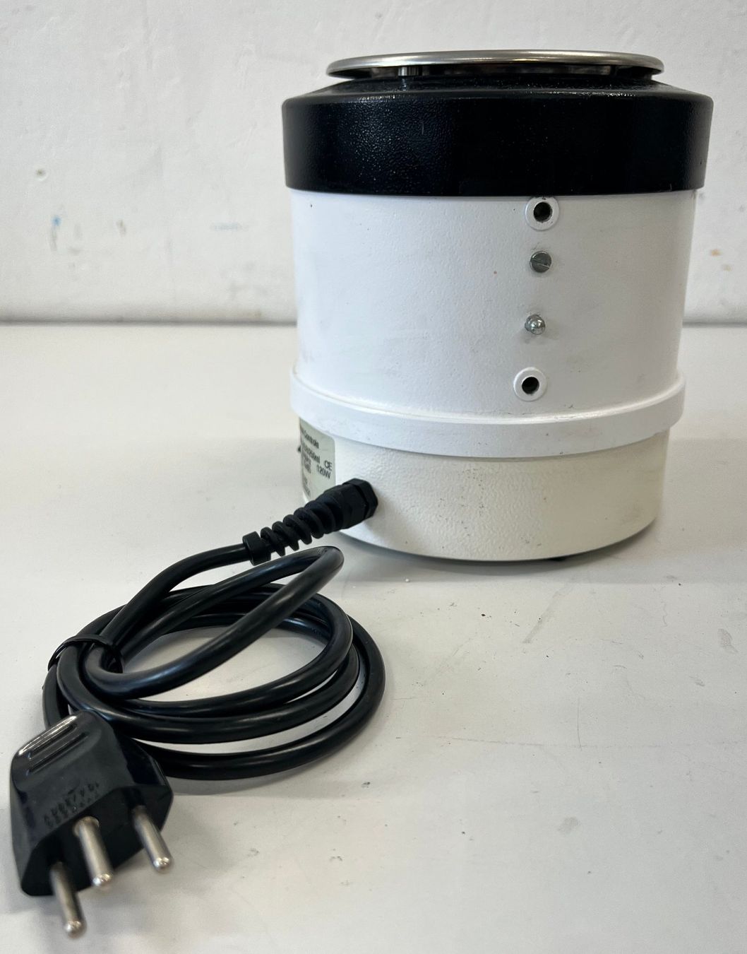 Accessori da laboratorio: Tyco Thermal Controls Isopad LSG 2/ER/250ml – Usato da Niederdorf venduto da LeptonAG_Labor 2