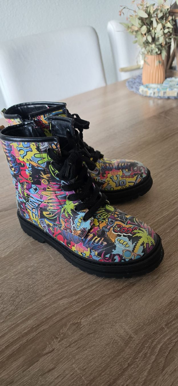 Chaussures garçon: Kinderstiefel/ Schnürschuhe DeeZee Gr. 35 – D'occasion à Kappel SO par bas_nkt9