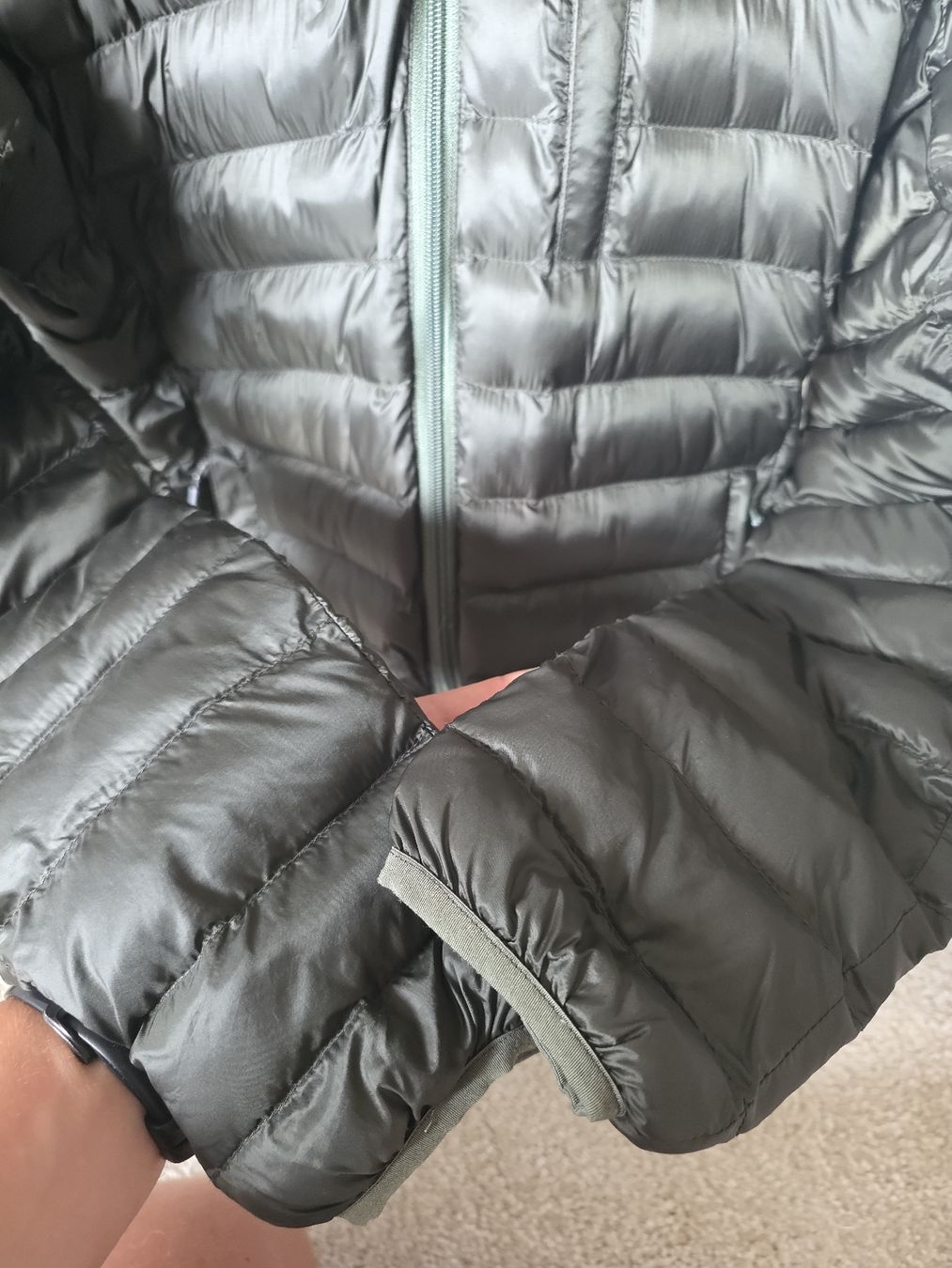 Giacche: Very warm winter Jacket Olive Green Size M – Nuovo (secondo la descrizione) da Schwerzenbach venduto da pio_qjh9 8