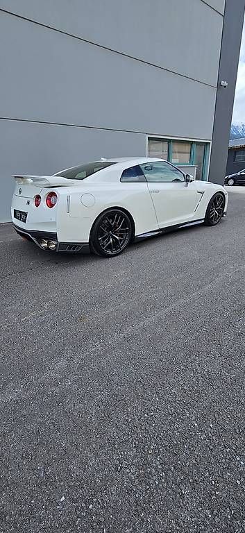 Nissan Automobili: Nissan GTR Prestige Edition – Usato da Birgisch venduto da tschuggen111 4