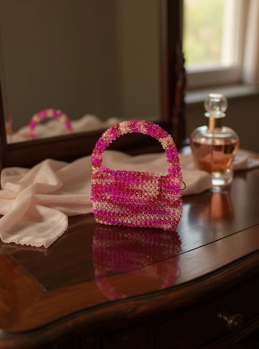 Borse da donna: Wunderschöne Handtasche aus glitzernden Kristallperlen – Nuovo e nell'imballaggio originale da canobbio venduto da barbarb 1