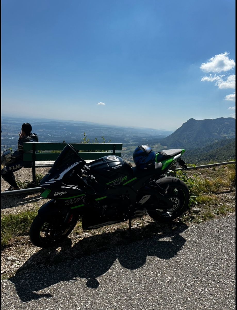 Kawasaki Strada: Kawasaki ZX10R – Usato da Muri AG venduto da miminiev 3