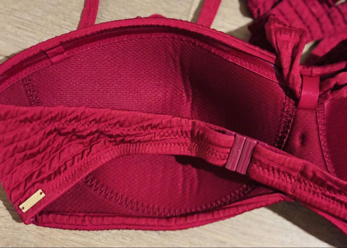 Triumph Costumi da bagno & Bikini: Triumph Bikini Set - Gr. 38 / 75C - himbeerrot  – Usato da Ennetbürgen venduto da Evelyne_G 2