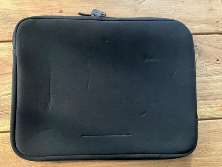 Dicota Laptoptasche schwarz gebraucht guter Zustand