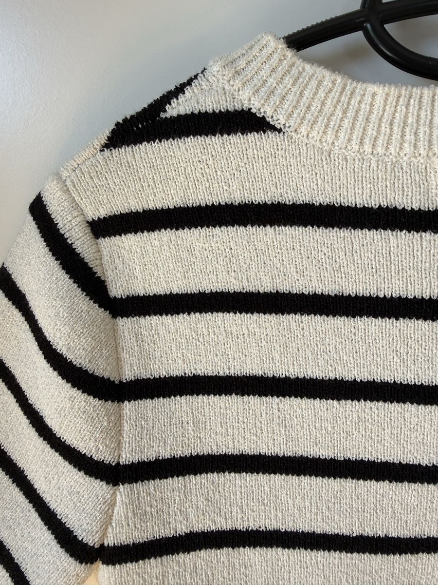 H&M Top: H&M Top xs – Nuovo (secondo la descrizione) da Luzern venduto da Aistee 4