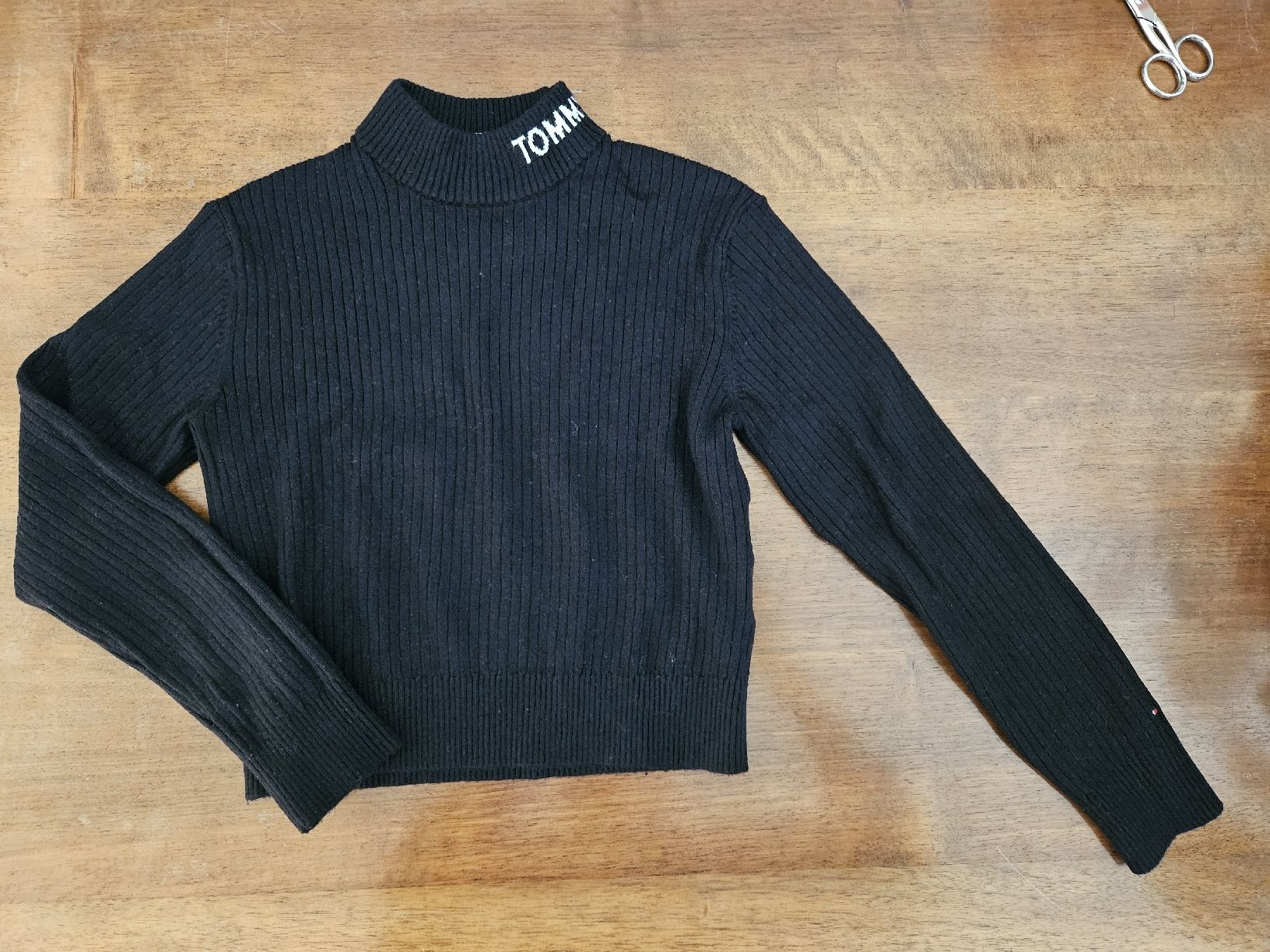 Tommy Hilfiger Maglioni & Felpe: Tommy Hilfiger Pullover Gr. 110 – Nuovo (secondo la descrizione) da Regensdorf venduto da c_est_la_vivie