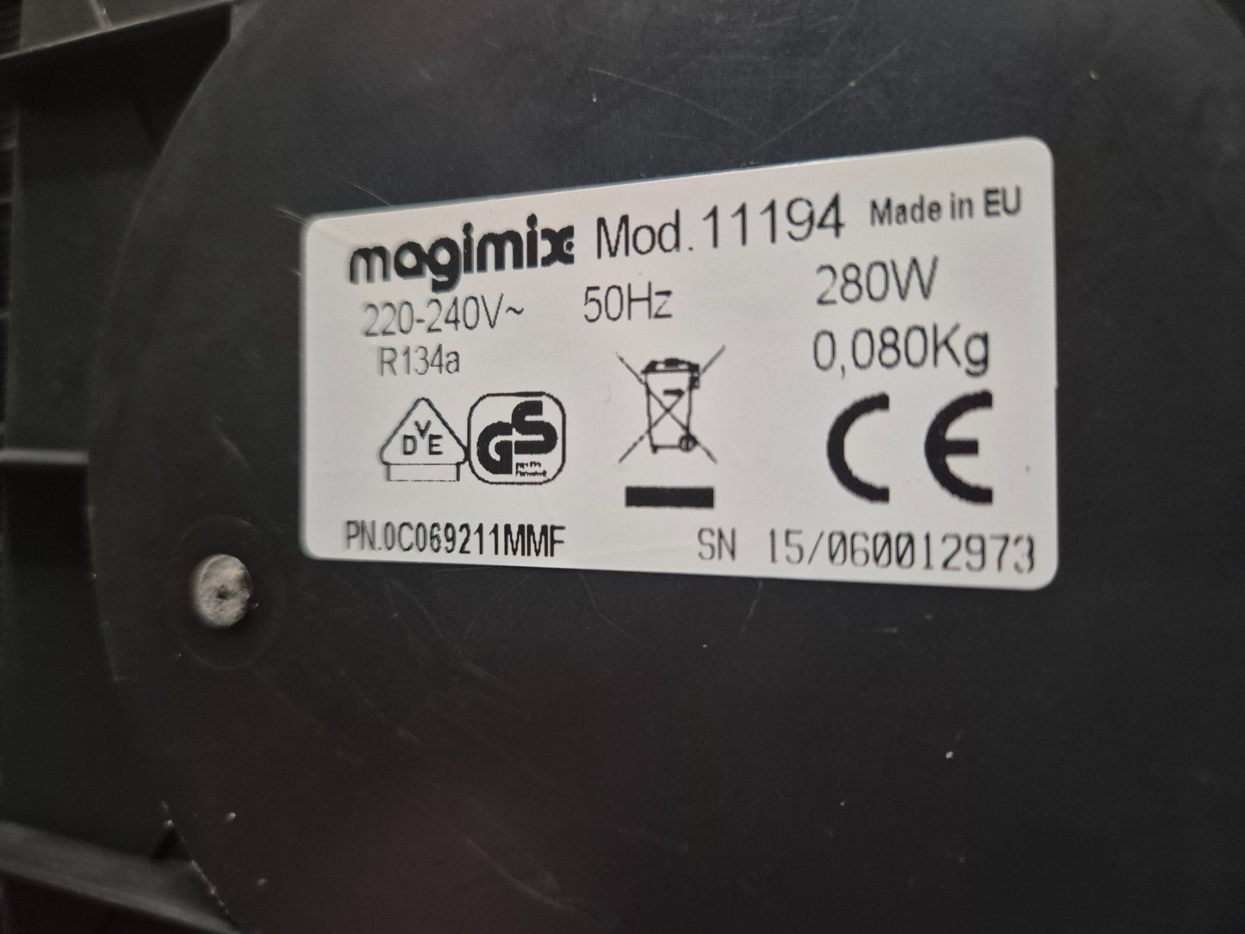 Magimix Elettrodomestici da cucina: Machine à glace Magimix Turbine à Glace Compacte. Parfait... – Usato da Essertes venduto da onezoneplay 8