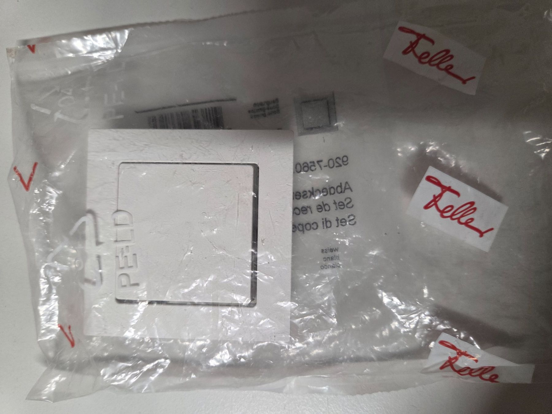Feller Spine: Feller Abdeckung Frontplatte Abdeckset Druckschalter Edizio – Nuovo e nell'imballaggio originale da Zürich venduto da Alibaba1234 1
