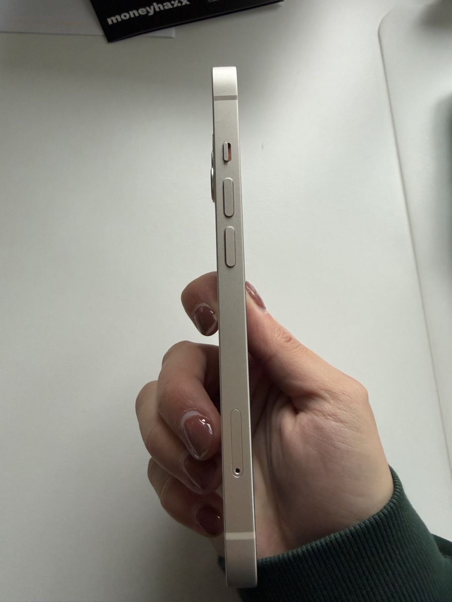 Apple Portables: Iphone 13 – D'occasion à Ennetbürgen par ser_q5qn 2