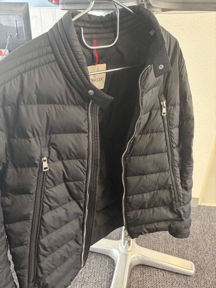 Moncler Jacken: MONCLER Jacke – Neu (gemäss Beschreibung) aus Hägendorf von matty01 8