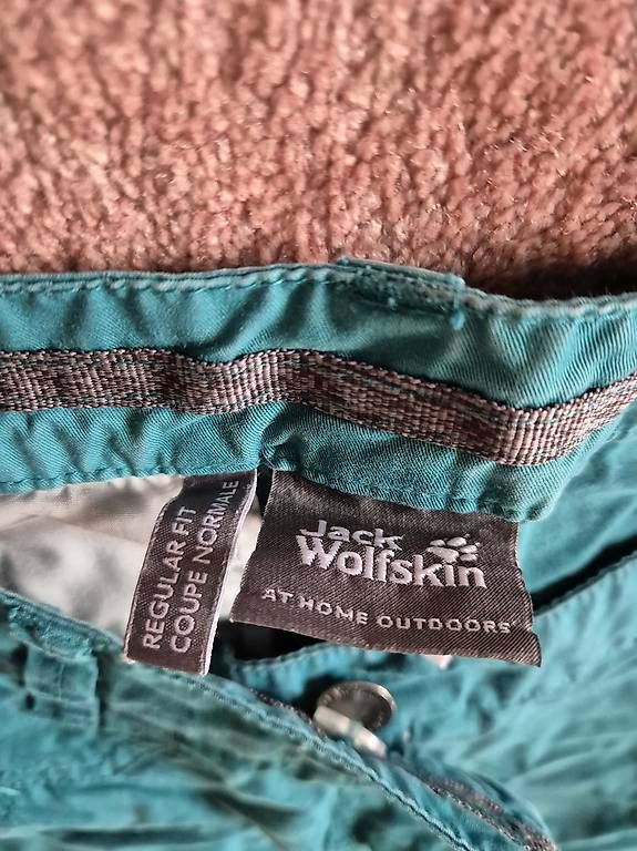 Jack Wolfskin Pantaloni: Jack Wolfskin Shorts – Usato da Waltalingen venduto da Trachis 1