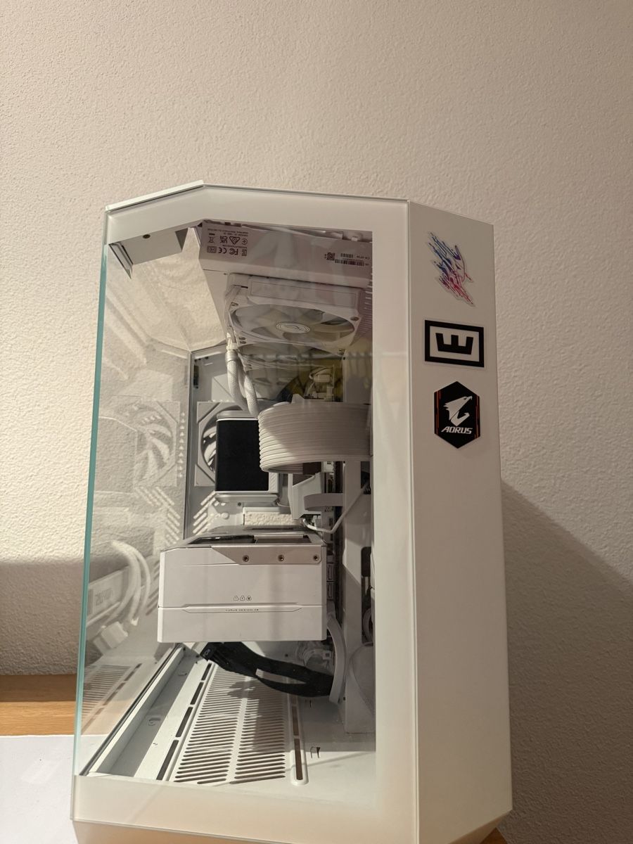 PCs: High-End Gaming Pc (RTX 5080 Master Ice) – D'occasion à Wil SG par nev_9bpf 5