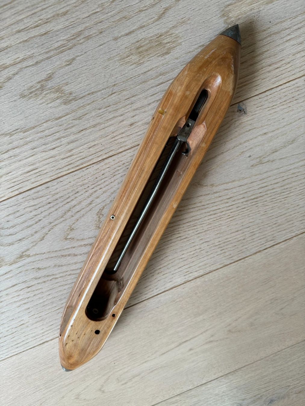 Webrahmen: Weberschiffli Holz   44 cm lang – Gebraucht aus Siebnen von Trans-Am